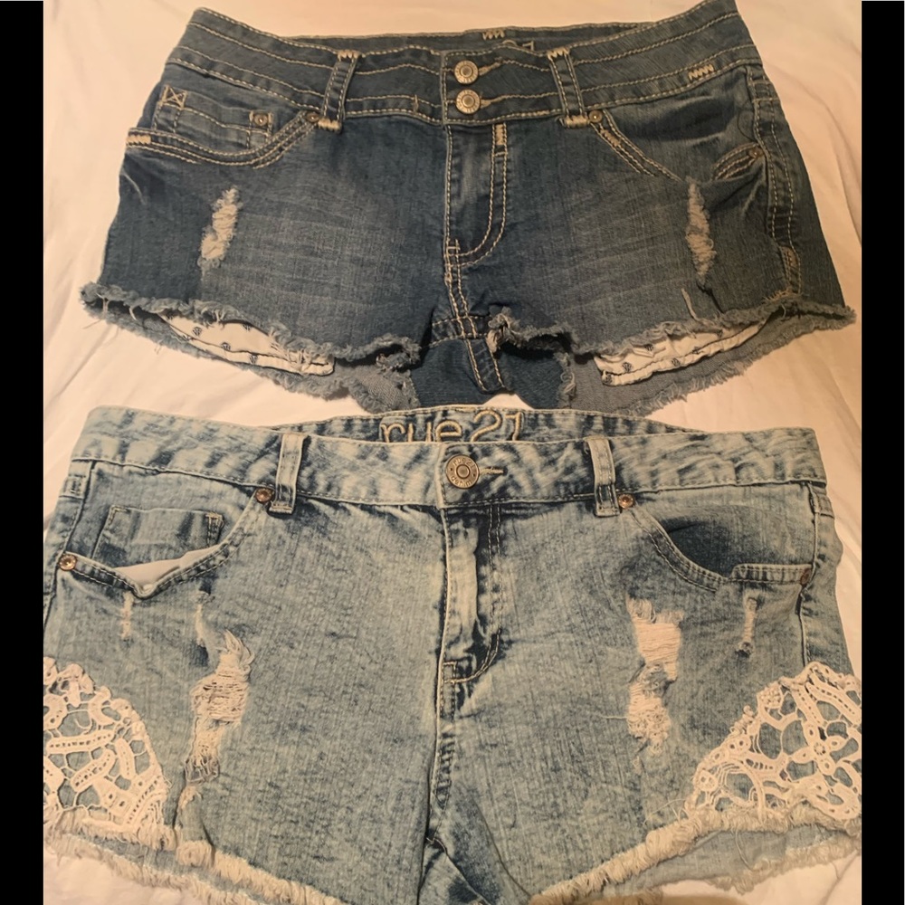 2 pair of Rue 21 shorts